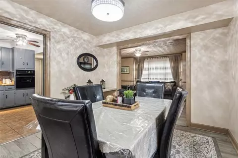 Dining - 206 Prince James Dr, Hampton, VA 23666 photo 3 of 3