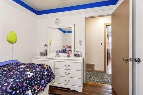 Bedroom - 206 Prince James Dr, Hampton, VA 23666 photo 4 of 9