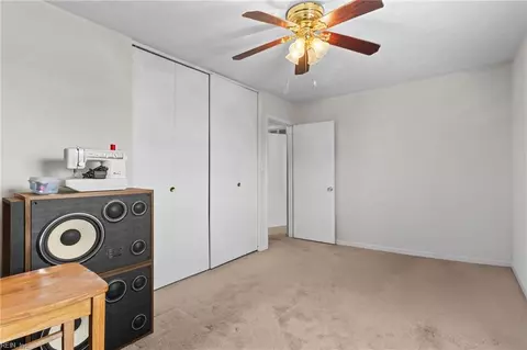 100 Greenwell Dr, Hampton, VA 23666 photo 30