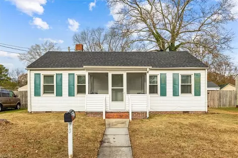 10 Kearney Way, Portsmouth, VA 23701