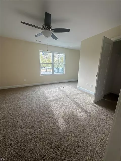 Bedroom - 508 Eola Ave, Suffolk, VA 23434 photo 3 of 4