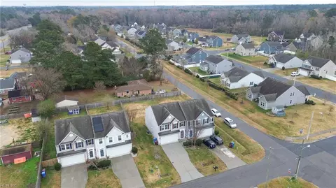 View/Area - 602 Schaefer Ave, Chesapeake, VA 23321 photo 3 of 13