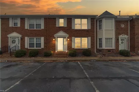 3606 Cinnamon Ct, Chesapeake, VA 23321