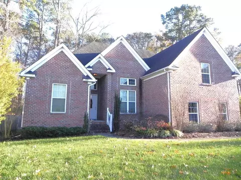 1121 Sutherlyn Ct, Chesapeake, VA 23322