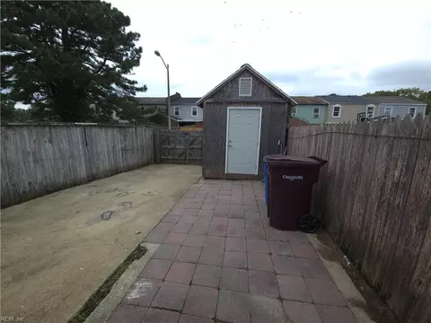 Exterior - 4064 Sloop Trl, Chesapeake, VA 23321 photo 2 of 2