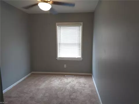 Bedroom - 4064 Sloop Trl, Chesapeake, VA 23321 photo 2 of 3