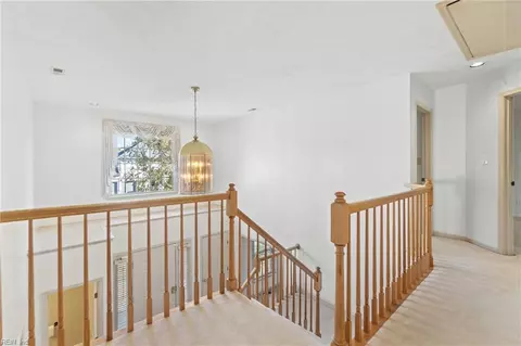 Entry Way - 43 Edenbrook Dr, Hampton, VA 23666 photo 4 of 5
