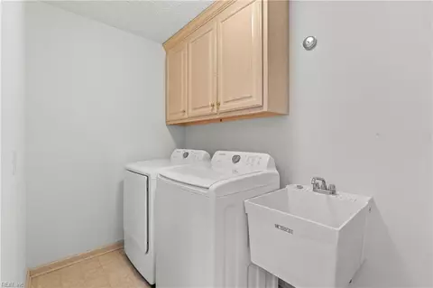 Other - 43 Edenbrook Dr, Hampton, VA 23666 photo 4 of 10