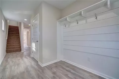 Entry Way - 51 W Virginia Ave, Hampton, VA 23663 photo 1 of 7