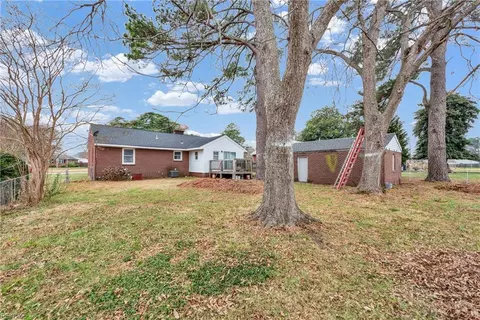 10 Ridgecrest Dr, Hampton, VA 23666 photo 28