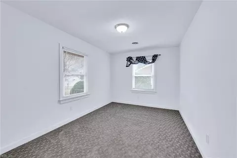10 Ridgecrest Dr, Hampton, VA 23666 photo 15