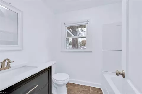10 Ridgecrest Dr, Hampton, VA 23666 photo 20