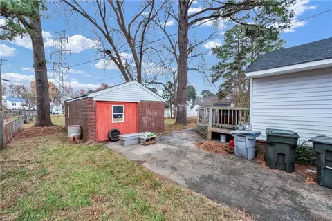 10 Ridgecrest Dr, Hampton, VA 23666 photo 31