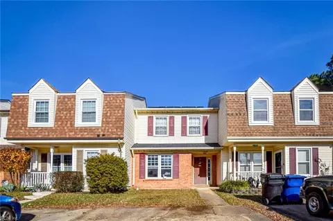 5220 Johnstown Ln, Virginia Beach, VA 23464