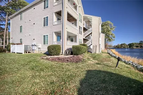242 Dockside Dr #C, Hampton, VA 23669 photo 22