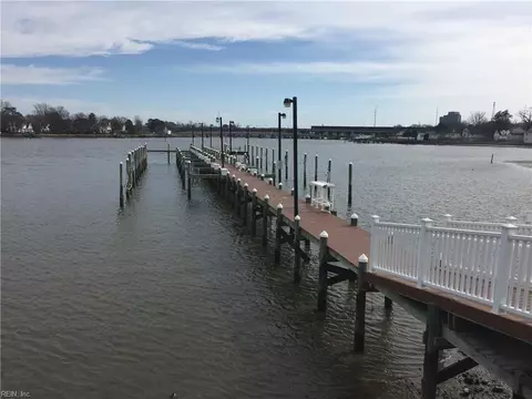 242 Dockside Dr #C, Hampton, VA 23669 photo 31