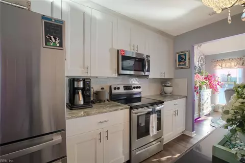 242 Dockside Dr #C, Hampton, VA 23669 photo 12