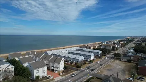 2100 E Ocean View Ave #32, Norfolk, VA 23518 photo 2