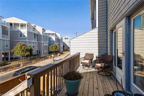 2100 E Ocean View Ave #32, Norfolk, VA 23518 photo 29