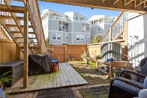 2100 E Ocean View Ave #32, Norfolk, VA 23518 photo 32