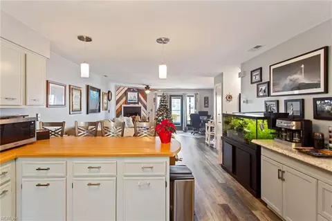 2100 E Ocean View Ave #32, Norfolk, VA 23518 photo 13