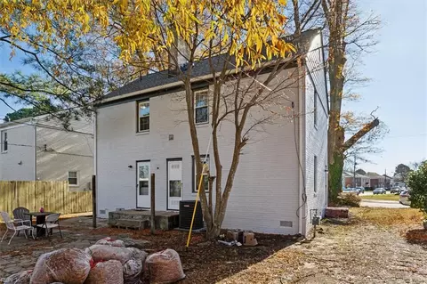 3807 Stratford Rd, Hampton, VA 23669