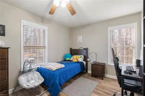 Bedroom - 27220 Avis Dr, Windsor, VA 23487 photo 5 of 5