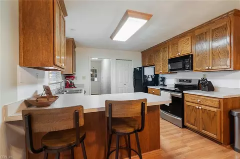 Kitchen - 27220 Avis Dr, Windsor, VA 23487 photo 1 of 3