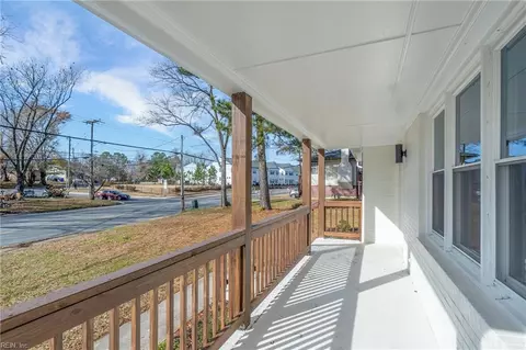 1104 White Marsh Rd, Suffolk, VA 23434 photo 8