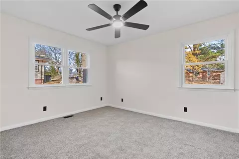 1104 White Marsh Rd, Suffolk, VA 23434 photo 22
