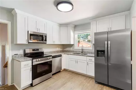 4816 Honeygrove Rd, Virginia Beach, VA 23455