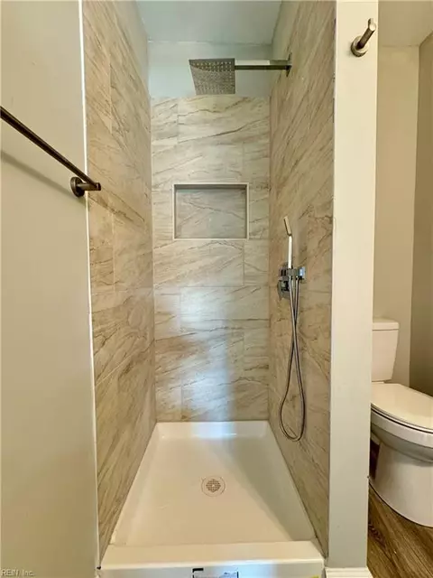 3716 Wayne Cres, Norfolk, VA 23513 photo 17