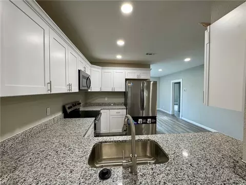 3716 Wayne Cres, Norfolk, VA 23513 photo 6