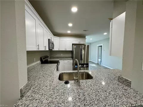3716 Wayne Cres, Norfolk, VA 23513 photo 7