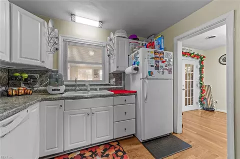Other - 81 Wheatland Dr, Hampton, VA 23666 photo 3 of 10