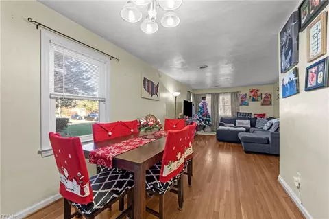 Dining - 81 Wheatland Dr, Hampton, VA 23666 photo 2 of 2