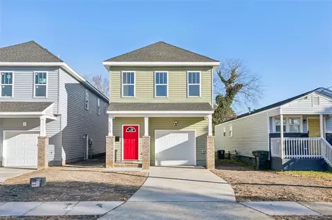 Exterior - 1210 Quash St, Hampton, VA 23669 photo 4 of 8