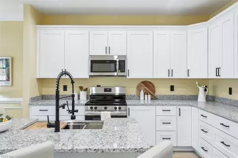 Kitchen - 1210 Quash St, Hampton, VA 23669 photo 5 of 5