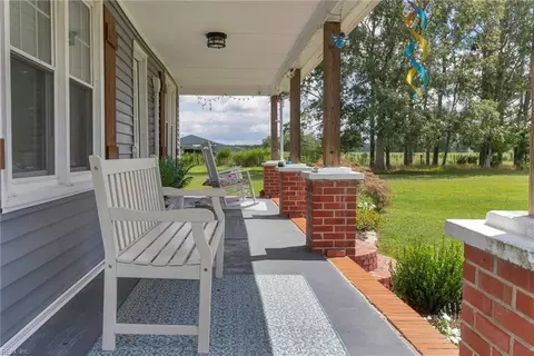 Exterior - 13199 Poor House Rd, Windsor, VA 23487 photo 9 of 12