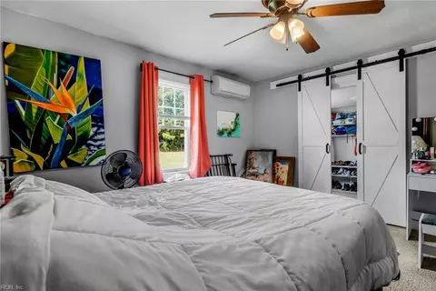 Bedroom - 13199 Poor House Rd, Windsor, VA 23487 photo 2 of 8