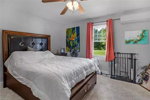 Bedroom - 13199 Poor House Rd, Windsor, VA 23487 photo 1 of 8