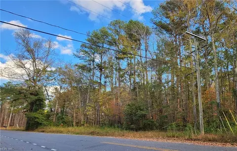 1833 Shillelagh Rd, Chesapeake, VA 23323
