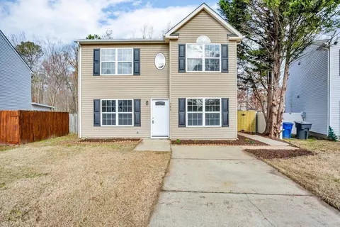 741 Princess Ct, Newport News, VA 23608