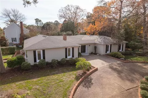 2025 Sunset Pt, Virginia Beach, VA 23454