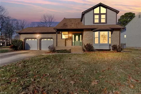 5268 Albright Dr, Virginia Beach, VA 23464