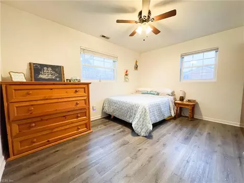 Bedroom - 38 Nathan St, Hampton, VA 23669 photo 4 of 5