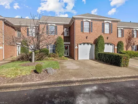 1009 Haygood Estate Ln, Virginia Beach, VA 23455