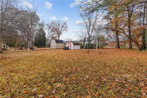245 Newcastle Ct, Hampton, VA 23666 photo 11