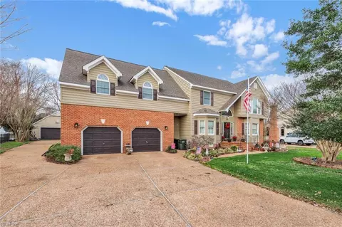 108 Mason Ct, Yorktown, VA 23692