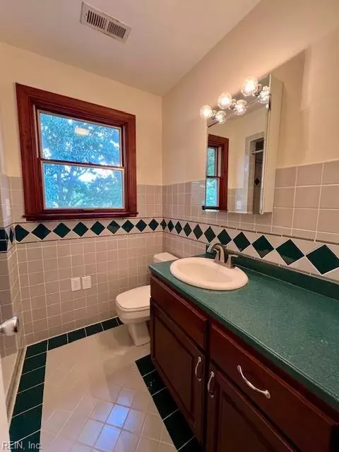 100 Salt Pond Rd, Hampton, VA 23664 photo 28